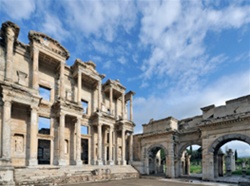Private Ancient Ephesus Tour from Kusadasi (Temple of Artemus, Arcadian Way)